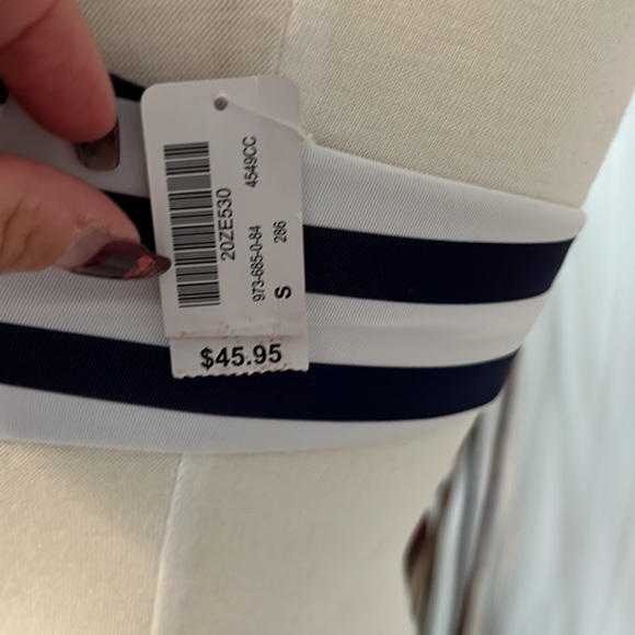 Brand new La Vie en Rose bikini top - Picture 4 of 4